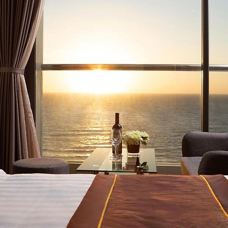 Nolis Hotel Вунг Тау Екстериор снимка