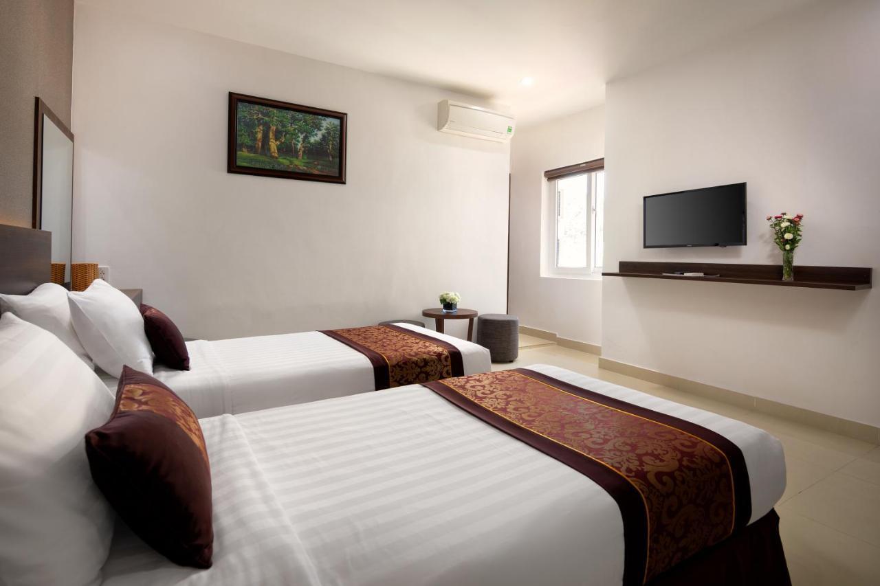 Nolis Hotel Вунг Тау Екстериор снимка