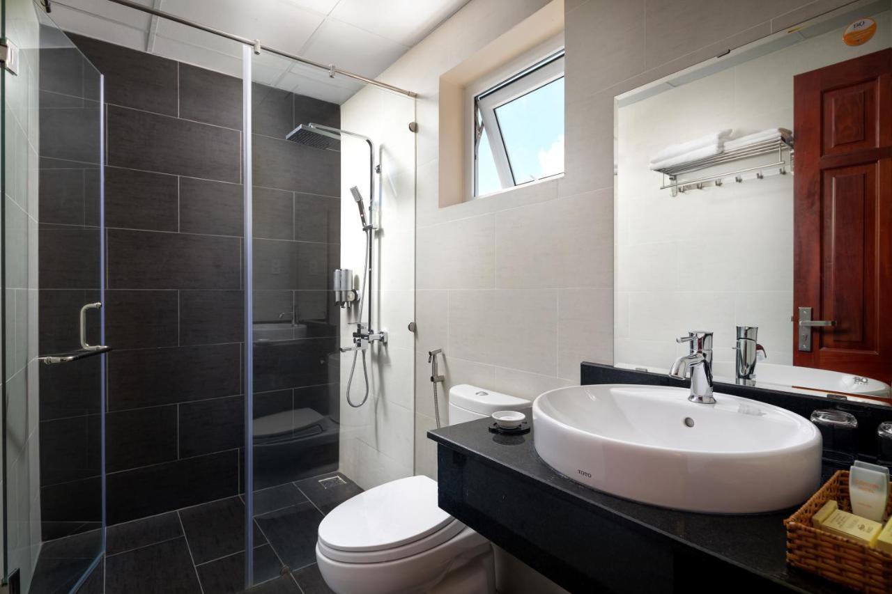 Nolis Hotel Вунг Тау Екстериор снимка